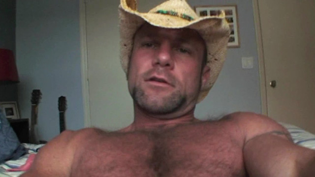 Redneck Drunk Handjob - Sexy redneck Clay Towers wanking his hard cock - Hell Porno